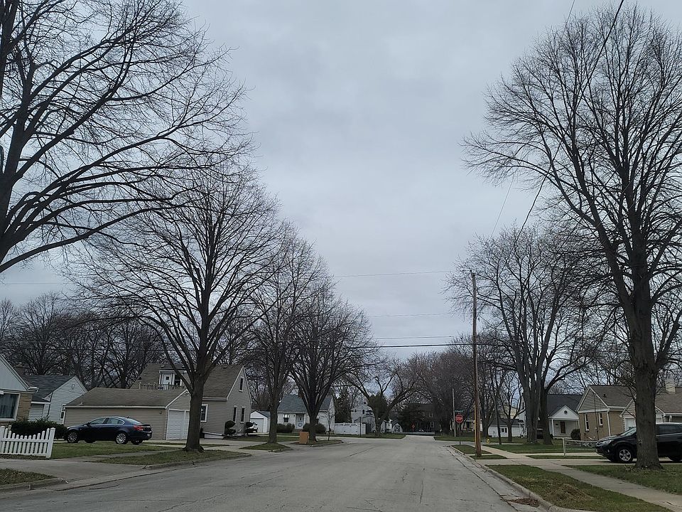 2nd image of 328 Abrams St