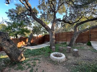 211 Lessin Ln APT C, Austin, TX 78704