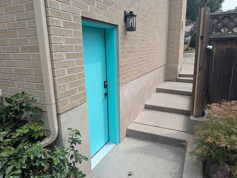 2365 E Campus Dr — Photo 10