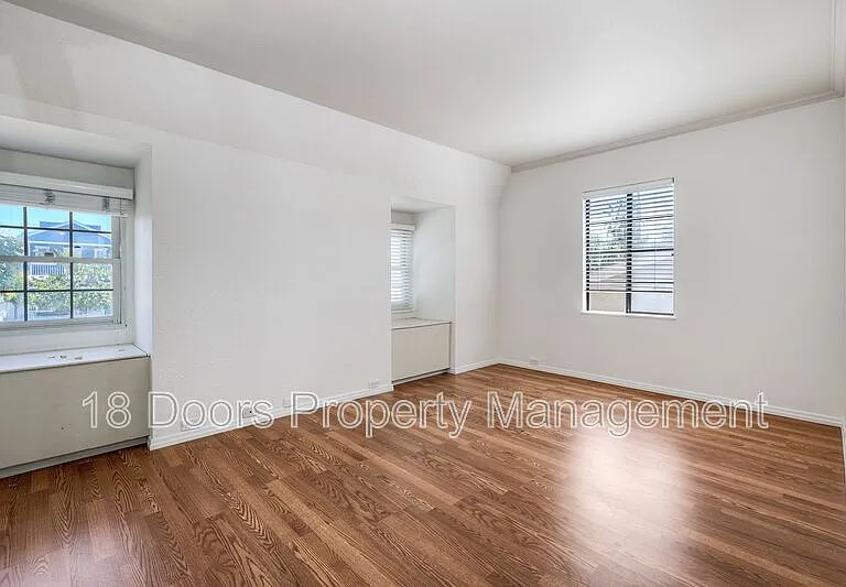 238 F Ave — Photo 20