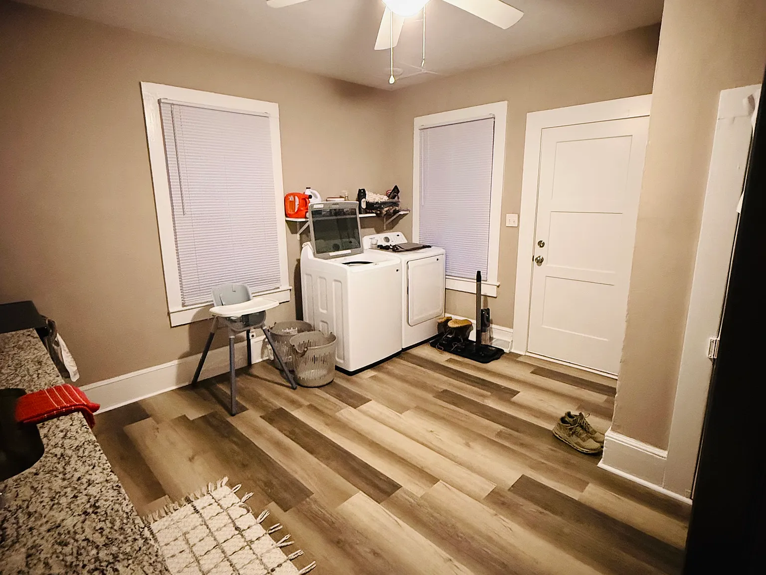 2 bed, $1,350 — Photo 4