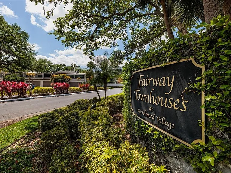 4207 Fairway Run — Photo 2