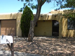 1213 Calle La Mirada, Santa Fe, NM 87507