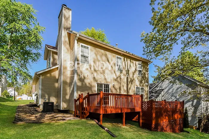 215 Toulouse St — Photo 22