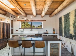 2 Coyote Trl, Santa Fe, NM 87508