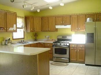4th image of 6455 Monda Ave