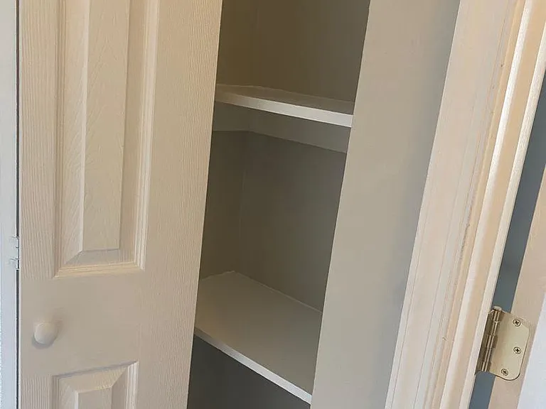 4709 Tecumseh St #301 — Photo 24