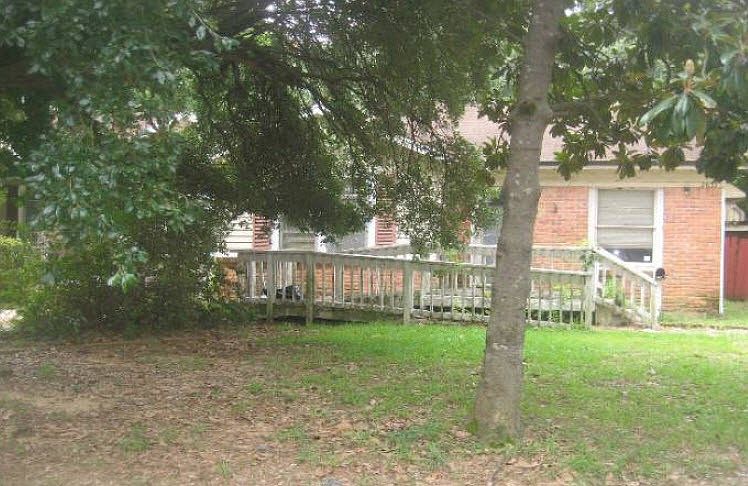 1st image of 2637 Drexel St