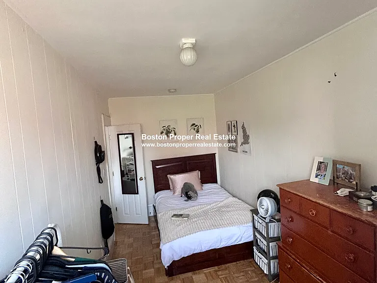 290 Newbury St #3G — Photo 3