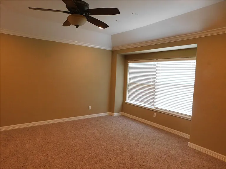 4333 Lake Run Dr — Photo 42