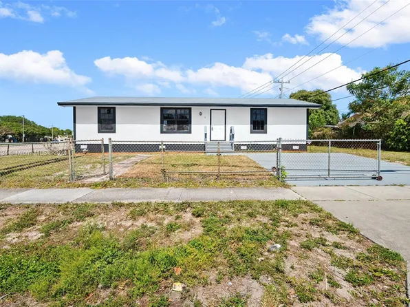11 NE 17th Ave, Boynton Beach, FL 33435