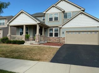 218 Prescott Ave, Elgin, IL 60124