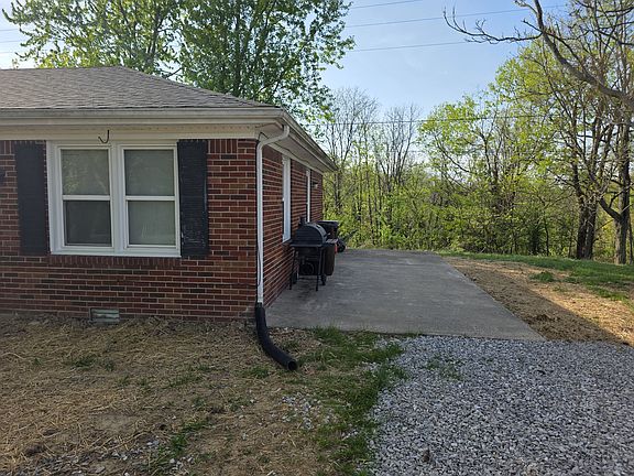 2nd image of 6354 Mackville Rd