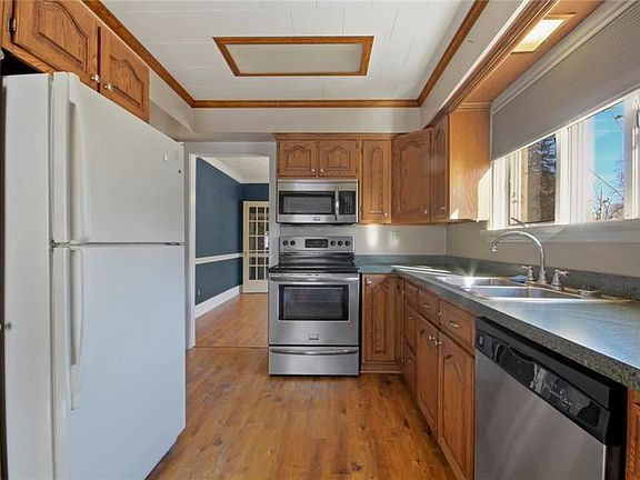 3rd image of 1339 Kensington St NW