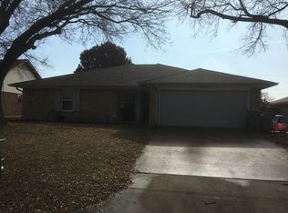 7520 Janetta Dr, North Richland Hills, TX 76180
