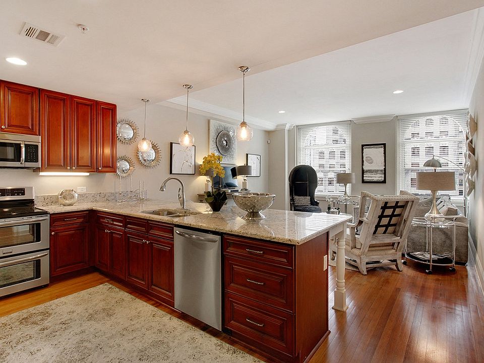 210 Baronne St APT 1111, New Orleans, LA 70112 Zillow