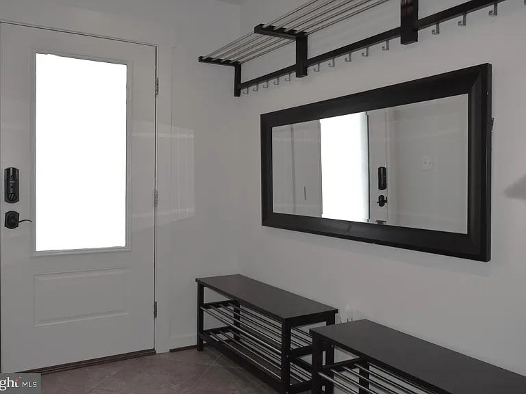 22447 Verde Gate Ter — Photo 3