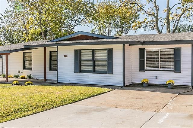1st image of 2029 Tennyson Dr