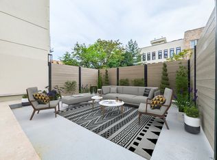 388 Vernon Ave #203, Brooklyn, NY