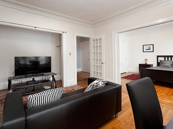 3rd image of 821 Leavenworth St APT 42