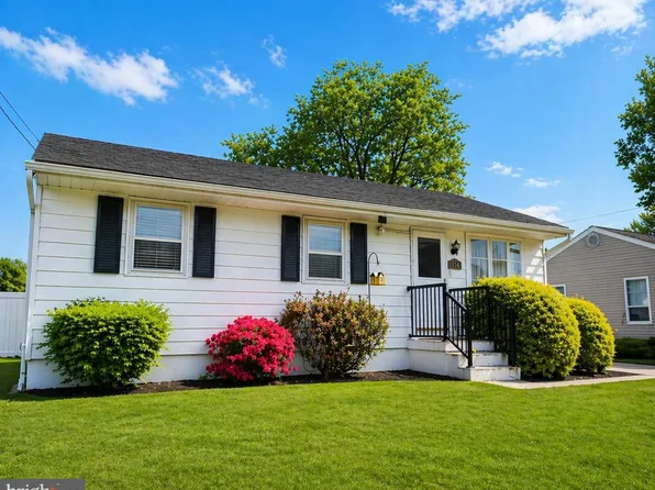 114 Roselawn Rd, Annapolis, MD 21403