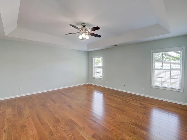 129 Herrick Ct — Photo 28