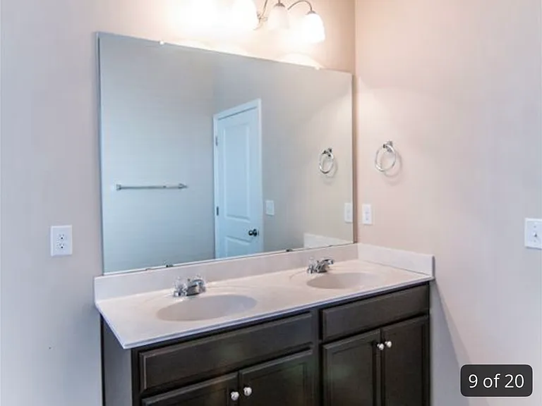 561 Townsend Place Dr — Photo 12