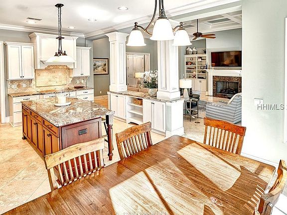 3rd image of 43 Sea Pines Dr