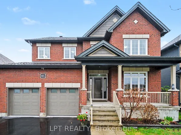 801 Fiddlehead St, Ottawa, ON K1T 0M1