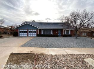 9012 Crestwood Ave NE, Albuquerque, NM 87112