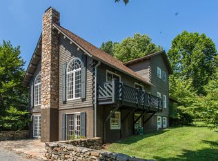 18099 Raven Rocks Rd, Bluemont, VA 20135