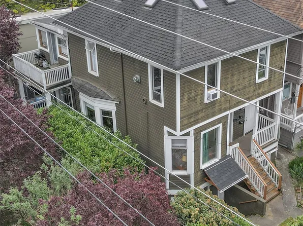 172 16th Avenue, Seattle, WA 98122