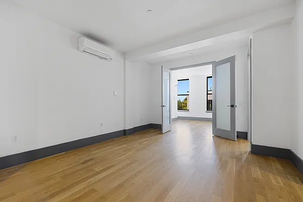Rented by Dalan Rentals | media 2