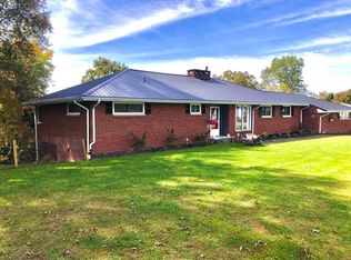 575 Parkersburg Rd, Spencer, WV 25276