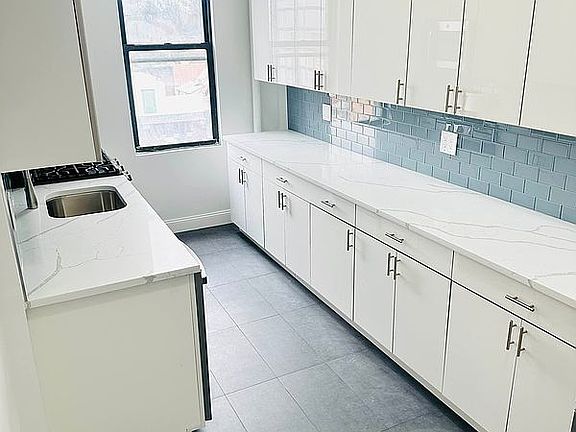 4th image of 115-25 Metropolitan Ave #364