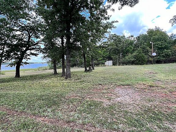 4th image of 15514 Nickens Rd