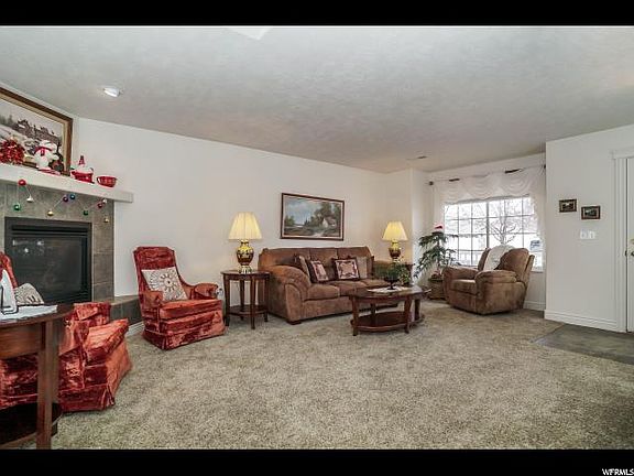 4th image of 2443 N Williamsburg Ave