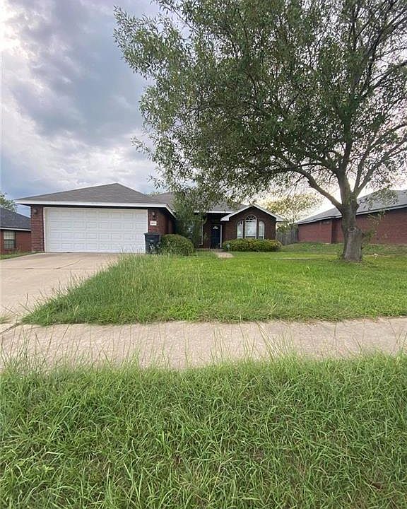 1st image of 4908 Leaning Oak Dr