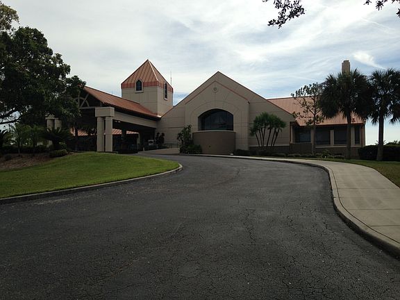 3rd image of 8867 Bayberry Cir N