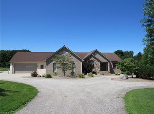 13620 Old State Rd, Middlefield, OH 44062