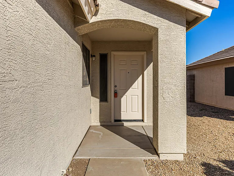 878 E Graham Ln — Photo 5