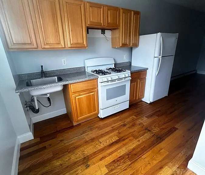 53 Morris St — Photo 3