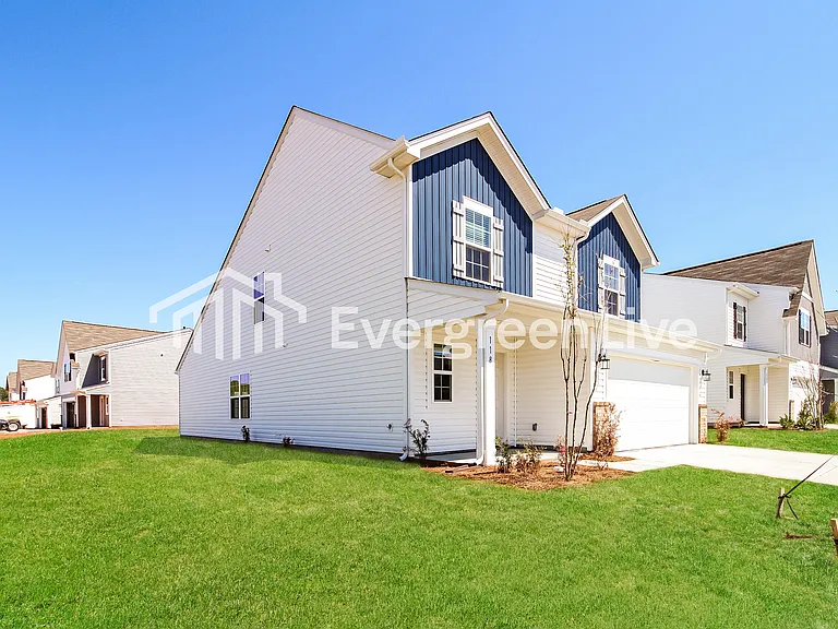 118 Stokely Way — Photo 2