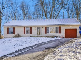 26 Acorn Dr, Vernon Twp., NJ 07422