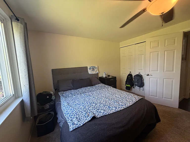 741 Kentucky Dr — Photo 17