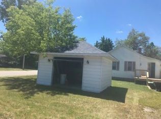 400 Byron Ave, Houghton Lake, MI 48629