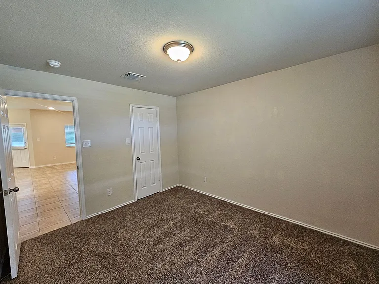 303 Tapaderos Path — Photo 16
