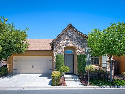 1963 N Todd Hedrick Ln, Clovis, CA, 93619