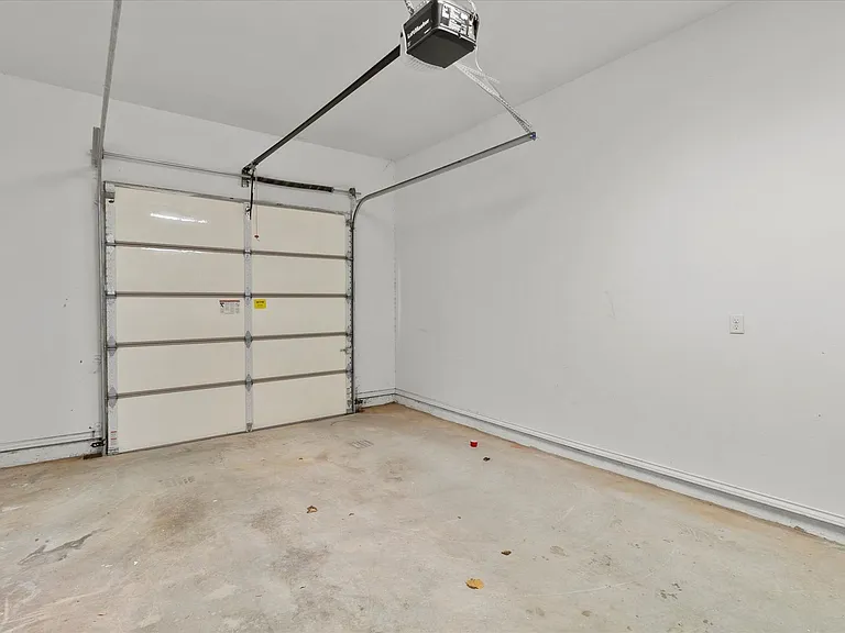 475 S Fretz Ave — Photo 29