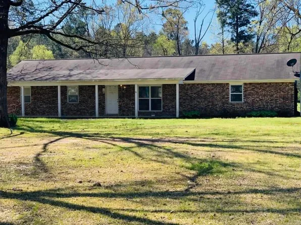 145 W Ouachita #206, Louann, AR 71751